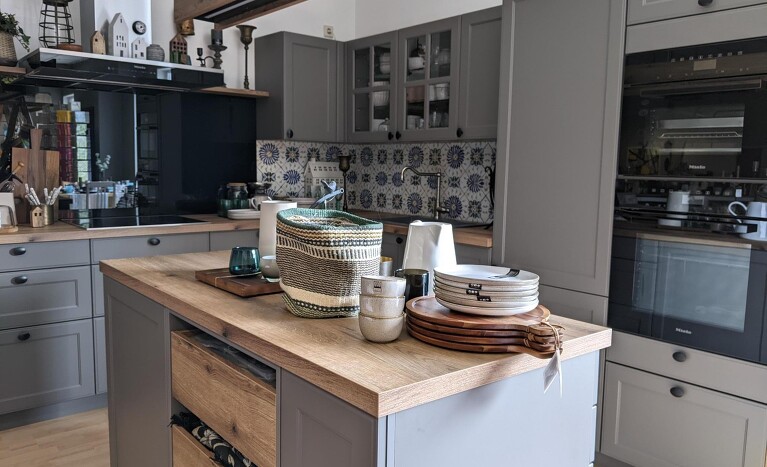 Unsere Küchen-Ausstellung Unsere Küchen-Ausstellung